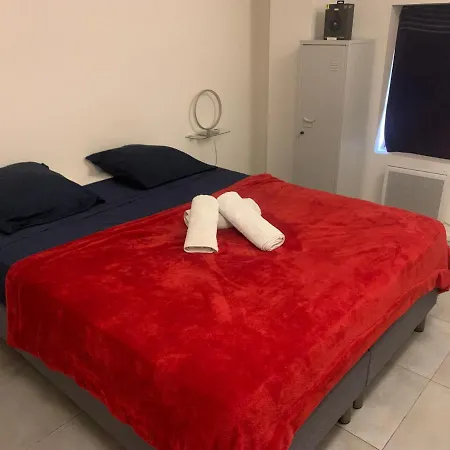 Apartamento Bel Appartement A Frejus Centre *