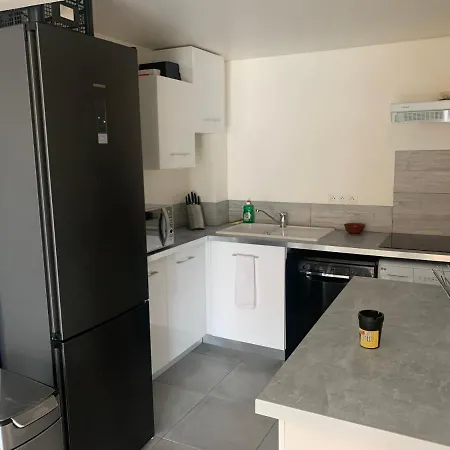 Apartamento Bel Appartement A Frejus Centre *